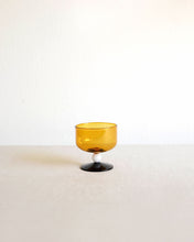 Load image into Gallery viewer, YOULEE Footed Dessert Cup in Amber