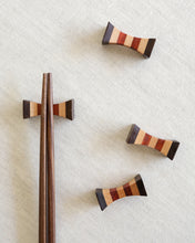 Load image into Gallery viewer, Wooden Chopstick/Knife Rest
