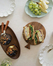 Load image into Gallery viewer, NAMU Walnut Round Cutting Board (9.2")