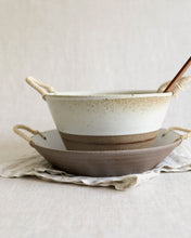 Load image into Gallery viewer, SAN Twine Handle Deep Serving Bowl (7.2")