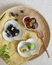 Load image into Gallery viewer, ARANG Cloud Dip Bowl (3.5")