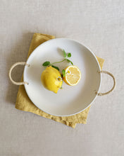 Load image into Gallery viewer, ARANG Twine Handle Plate (9")