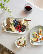 Load image into Gallery viewer, DAN Twine Handle Rectangle Plate (11")