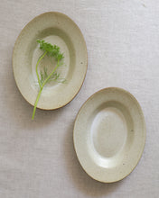 Load image into Gallery viewer, RAW See 8.6" Oval Deep Plate