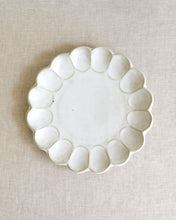Load image into Gallery viewer, BLOOM Dinner Plate (10")