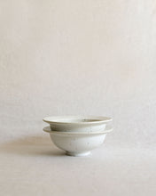 Load image into Gallery viewer, Yuzu Straw Hat Soup Bowl (7.4")