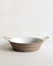 Load image into Gallery viewer, SAN Perilla Twine Handle Deep Plate (9")