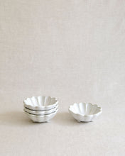 Load image into Gallery viewer, BLOOM Small Plate (5")