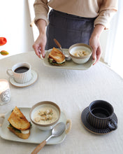 Load image into Gallery viewer, DAN Twine Handle Rectangle Plate (11")