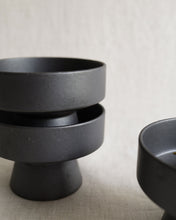 Load image into Gallery viewer, SAN High Footed Plate in Matte Black (5")