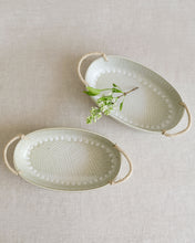 Load image into Gallery viewer, RIM 9" Twine Handle Deep Oval Plate