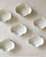Load image into Gallery viewer, ARANG Cloud Dip Bowl (3.5")