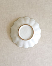 Load image into Gallery viewer, BLOOM Deep Plate (7.5")