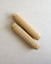 Load image into Gallery viewer, Oval Bamboo Placemat