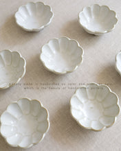 Load image into Gallery viewer, BLOOM Small Plate (4")