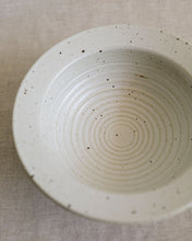 Load image into Gallery viewer, Yuzu Straw Hat Soup Bowl (7.4")