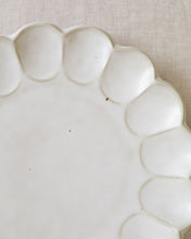 Load image into Gallery viewer, BLOOM Dinner Plate (10")