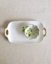 Load image into Gallery viewer, DAN Twine Handle Rectangle Plate in White (11")