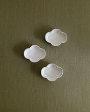 Load image into Gallery viewer, ARANG Cloud Dip Bowl (3.5")