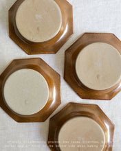 Load image into Gallery viewer, ARANG Octagonal Vintage Small Plate (6")