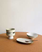 Load image into Gallery viewer, RAW See 9" Oval Plate