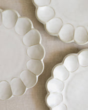 Load image into Gallery viewer, BLOOM Dinner Plate (10")