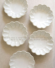 Load image into Gallery viewer, BLOOM Deep Plate (8.6")