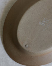 Load image into Gallery viewer, RAW See 8.6" Oval Deep Plate