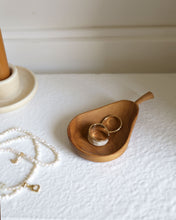 Load image into Gallery viewer, Teakwood Pear-shaped Mini plate