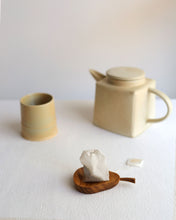 Load image into Gallery viewer, Teakwood Pear-shaped Mini plate