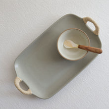 Load image into Gallery viewer, DAN Twine Handle Rectangle Plate (11")