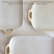 Load image into Gallery viewer, DAN Twine Handle Rectangle Plate (11")