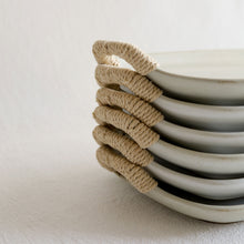 Load image into Gallery viewer, DAN Twine Handle Rectangle Plate (11")