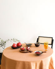 Load image into Gallery viewer, ARANG Floral Oval Deep Plate in Matte Black (9")