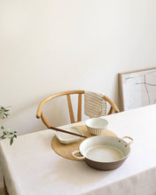 Load image into Gallery viewer, SAN Perilla Twine Handle Deep Plate (9")