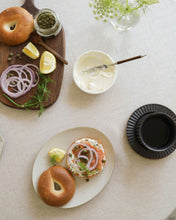 Load image into Gallery viewer, RAW See 9.2" Oval Plate