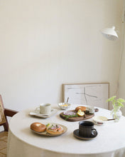 Load image into Gallery viewer, RAW See 9.2" Oval Plate