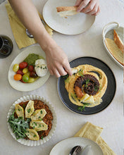 Load image into Gallery viewer, NOVO Dinner Plate in Matte Black (10")