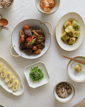 Load image into Gallery viewer, RAW See 8.6" Oval Deep Plate