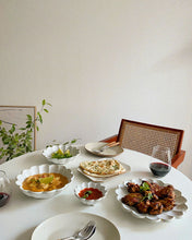 Load image into Gallery viewer, RAW See 9.2" Oval Plate