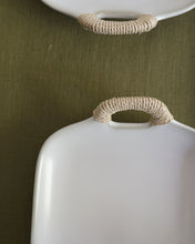 Load image into Gallery viewer, DAN Twine Handle Rectangle Plate in White (11")