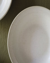 Load image into Gallery viewer, ARANG Oval Deep Plate (8")