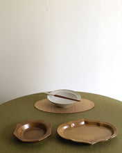 Load image into Gallery viewer, ARANG Maple Leaf Vintage Plate (10")