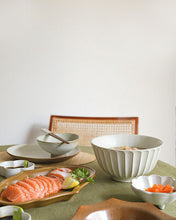 Load image into Gallery viewer, Muun Rim Large Noodle Bowl (6.9")