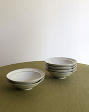 Load image into Gallery viewer, SAN Round Bowl (7.5")