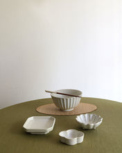 Load image into Gallery viewer, ARANG Banchan Square Plate (5")