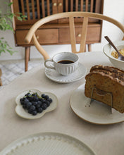 Load image into Gallery viewer, ARANG Clover Small Plate (4.5")