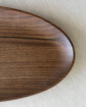 Load image into Gallery viewer, NAMU Walnut Wooden Oval Plate
