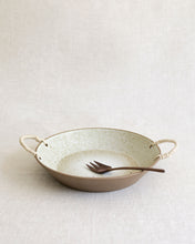 Load image into Gallery viewer, SAN Perilla Twine Handle Plate (9")
