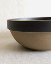 Load image into Gallery viewer, NOVO Large Serving Bowl (8&quot;)
